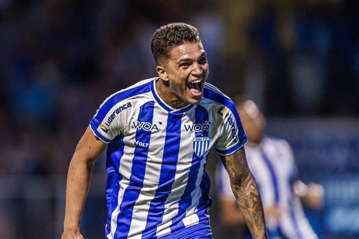 CATARINENSE: Criciúma é surpreendido em casa e Avaí avança