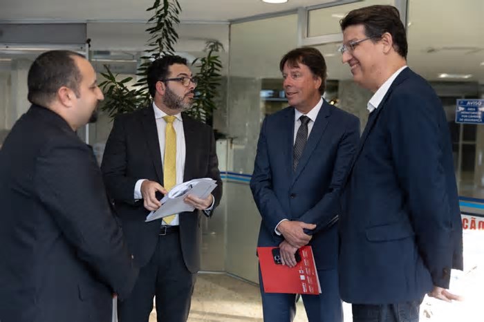 CRECI-SC, OAB-SC e Fiesc tentam reverter aumentos excessivos nas taxas dos cartórios