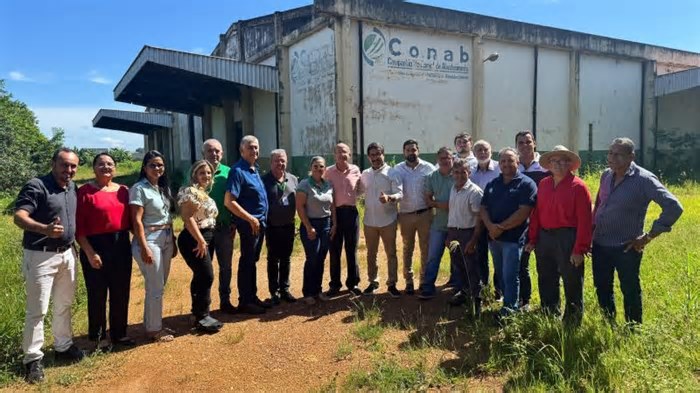 Deputado Rubens Otoni destina ambulância e anuncia novos investimentos