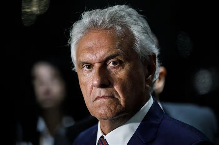 Caiado anuncia pré-candidatura a presidente para 2026 em meio a processo por inelegibilidade