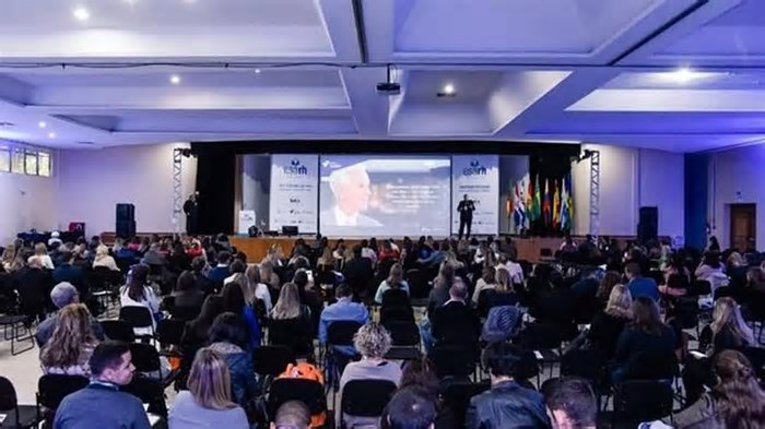 Evento debate conexões humanas e transformação no mundo corporativo em Bento Gonçalves