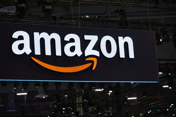 Amazon lança uma nova versão da Alexa com inteligência artificial