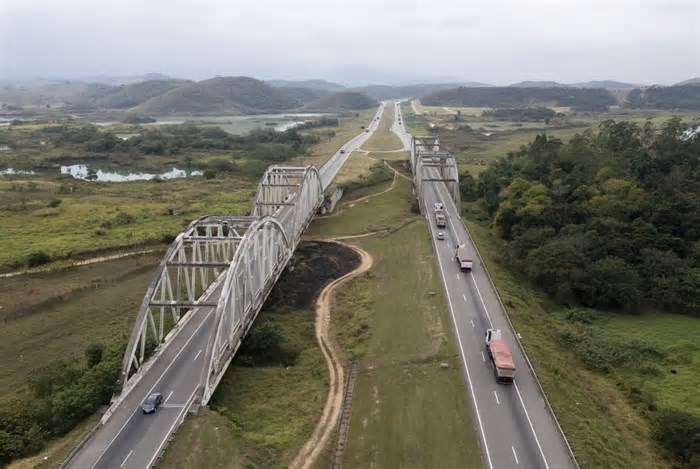 BNDES aprova financiamento de R$ 7,3 bi para nova concessão da Rio-Teresópolis