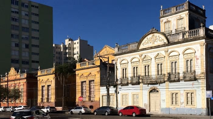Turistas ficam encantados com o legado cultural de uma cidade no sul do Brasil