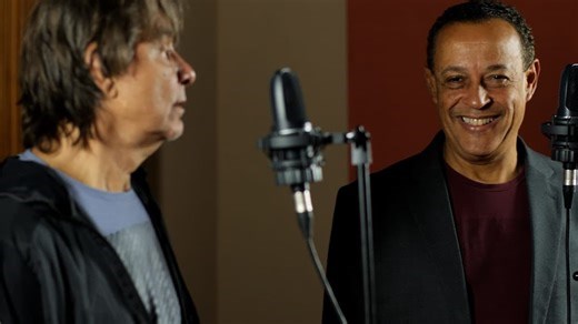 Em feat com Lô Borges, Hélder Viana lança o single romântico “Colibri”