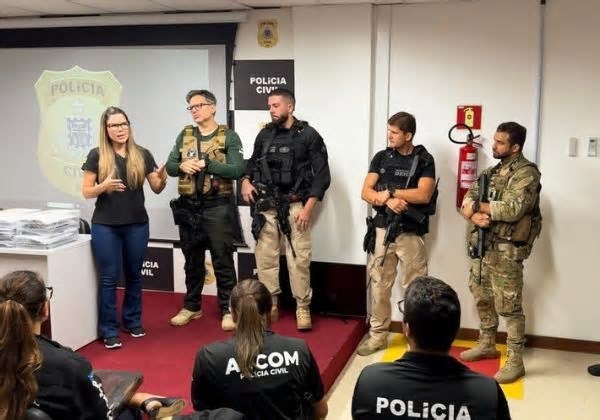 Operação ‘Tela Fria’ prende 14 pessoas e cumpre 27 mandados de busca na Bahia