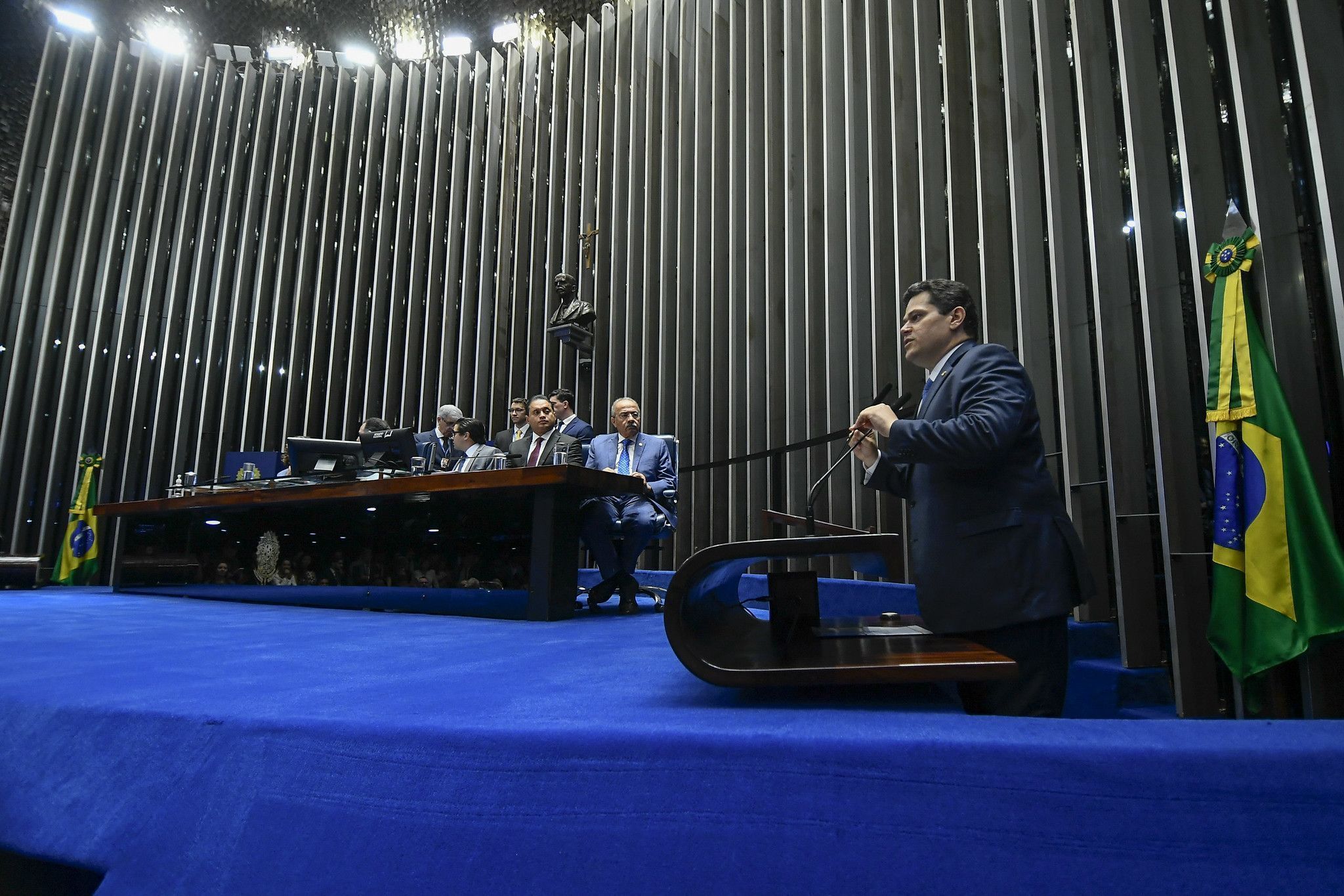 Com senadores do PL e PT como vices, Senado elege nova Mesa Diretora; veja nomes