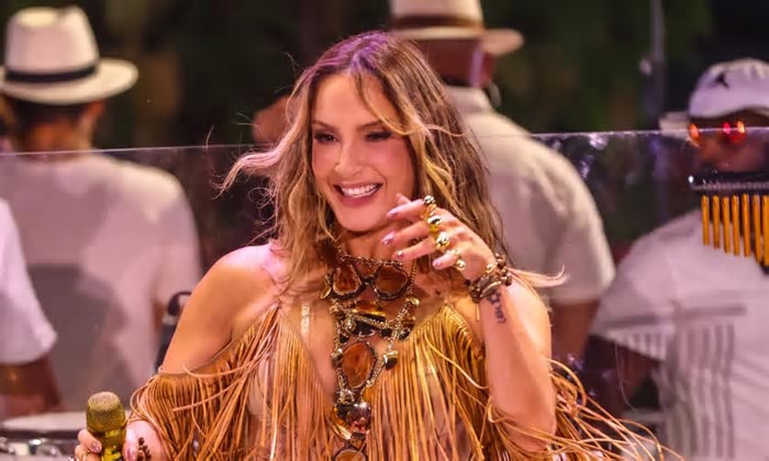 MP avalia recomendação para não contratação de Claudia Leitte na Bahia