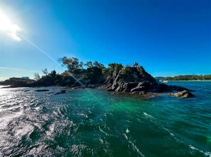 Cabo Frio ganha novo passeio turístico 'Navegando pela História'
