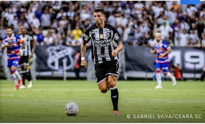 Ceará bate Fortaleza no Castelão e segue 100% no estadual