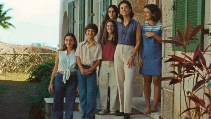 Ainda Estou Aqui é eleito melhor filme do Brasil por associação de críticos
