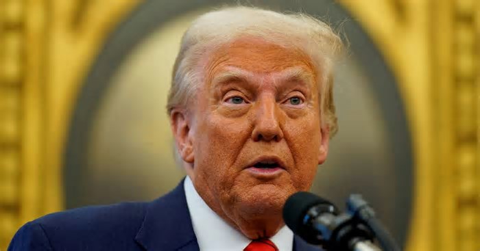 EUA estão em negociações com outros países sobre tarifas recíprocas, diz assessor de Trump