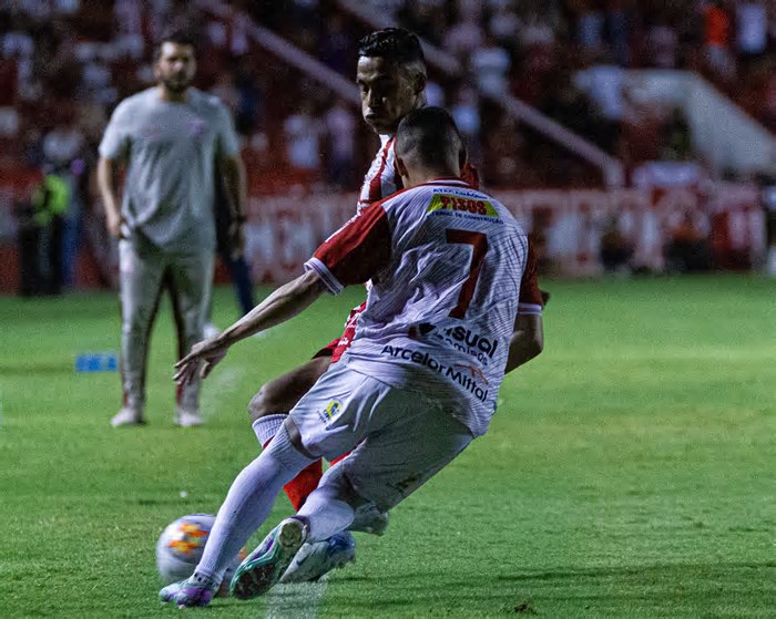 Náutico-PE 0 x 0 Juazeirense-BA - Empate amargo na Copa do Nordeste