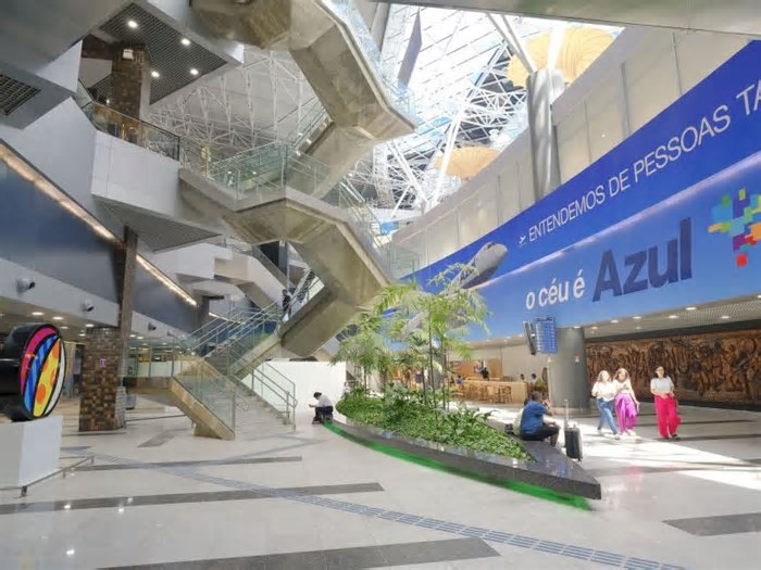 Carnaval deve movimentar 10,5% a mais de passageiros no Aeroporto dos Guararapes