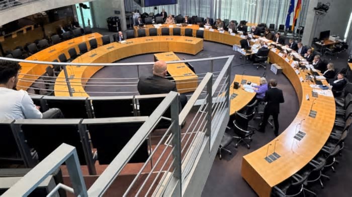 Eleições na Alemanha: o que é um 'Chanceler'?
