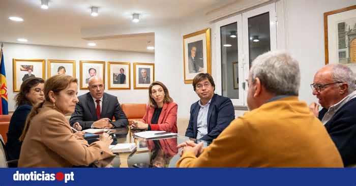 PS promete Governo que irá juntar as áreas da Saúde e do Social