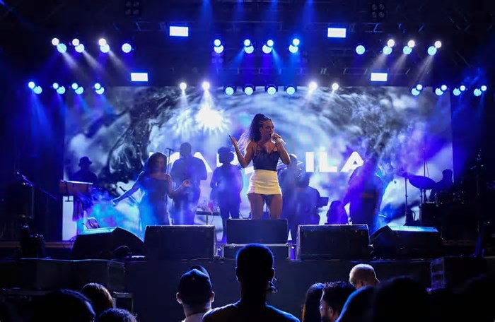 Sesc Verão leva a Meriti, neste fim de semana, shows gratuitos de Lenine e Marvvila