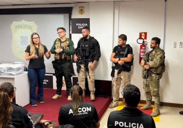 Operação ‘Tela Fria’ prende 14 pessoas e cumpre 27 mandados de busca na Bahia