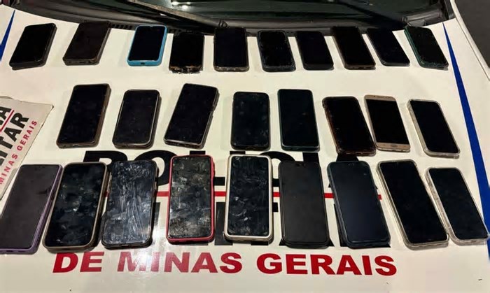 Colombiano é preso com 36 aparelhos roubados durante bloco de carnaval em BH