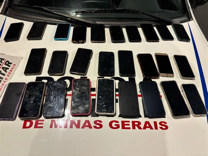 Colombiano é preso suspeito de furtar mais de 30 celulares durante desfile de bloco em BH