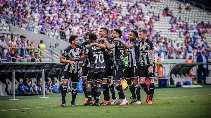 Ceará vence clássico contra Fortaleza e termina primeira fase do estadual com 100% de aproveitamento