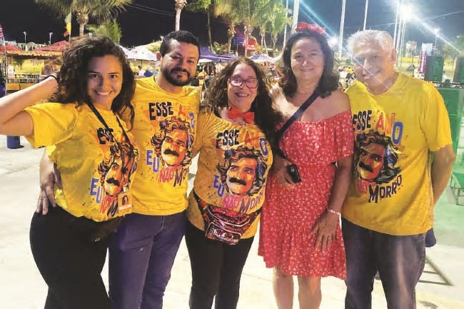 “Esse Ano Eu Não Morro” no Pré-Carnaval de Fortaleza: uma homenagem a Belchior