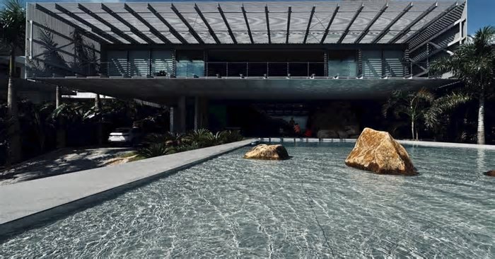 Série do Prime Video sobre arquitetura grava em casa premiada em Floripa
