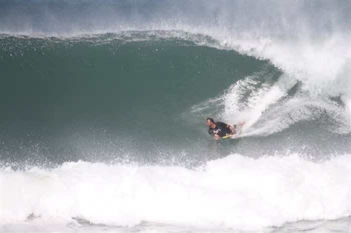 Stéfano Triska conquista título no Circuito Brasileiro Master de Bodyboarding 2025