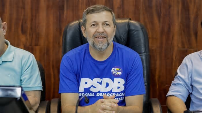 Élcio Batista deixa presidência do PSDB Ceará para ir a SP; Ozires assume