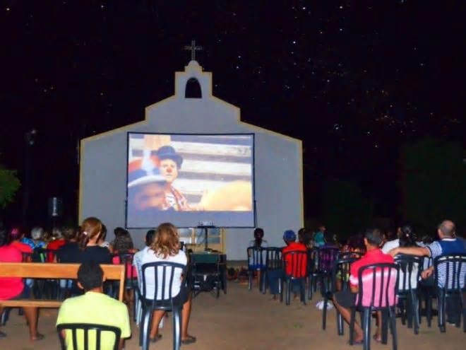 Encontro no Brasil reúne cinema movido a energia solar pelo mundo