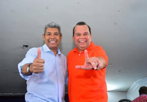 Geraldo Júnior estreia programa em rádio e entrevistará Jerônimo Rodrigues