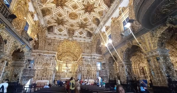 ‘Igreja de Ouro’ onde turista morreu em salvador guarda pedras doadas por Dom João V