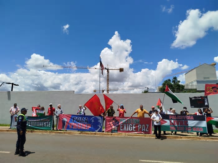 DF: Em frente à Embaixada dos EUA, ativistas e organizações manifestam apoio ao povo palestino