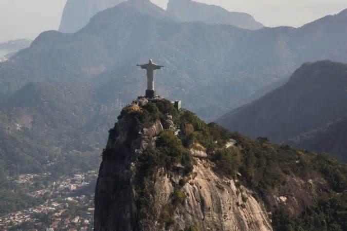 Paes pede que Rio de Janeiro seja reconhecido como capital honorária do Brasil