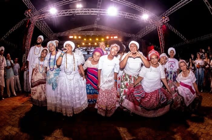 Àsé Dúdú celebra 37 anos de ancestralidade e exalta a cultura afro-brasileira no carnaval de Brasília