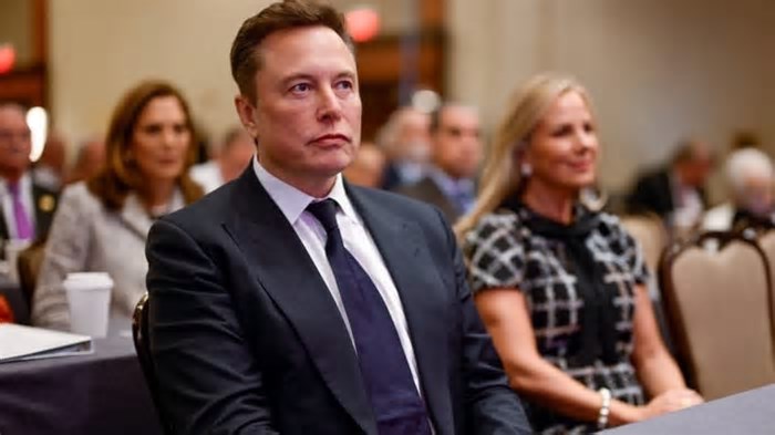 Agências pedem que funcionários não respondam e-mail de Musk