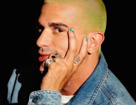 Oreia lança o terceiro álbum solo e está de volta ao