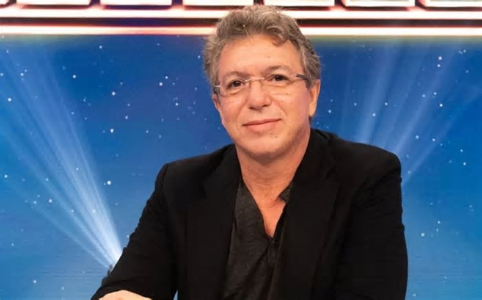 Globo planeja recontratar Boninho para ‘salvar BBB25’