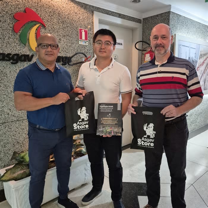 Representante de importadores chineses visita a sede da ASGAV