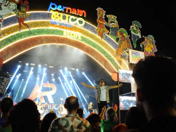 Carnaval 2025: primeiro dia do festival