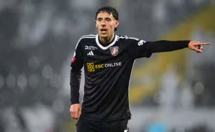 Nuno Moreiro chega ao Rio de Janeiro para se apresentar ao Vasco