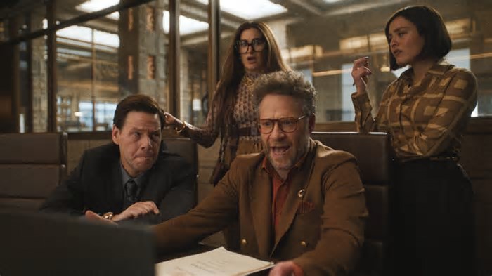 Nova série de Seth Rogen no Apple TV+ ganha trailer explosivo e nojento com estrelas de Jackass, Jogos Vorazes e Agatha Desde Sempre