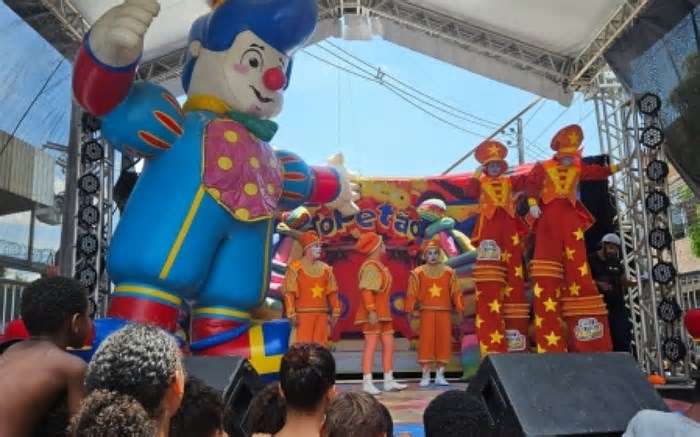 'Sábado da Família' teve cinema, leitura, oficinas e shows em Caxias