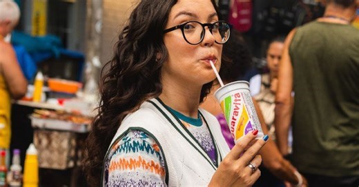 Samanta Alves vai às ruas provar que rir da vida é um dom do brasileiro