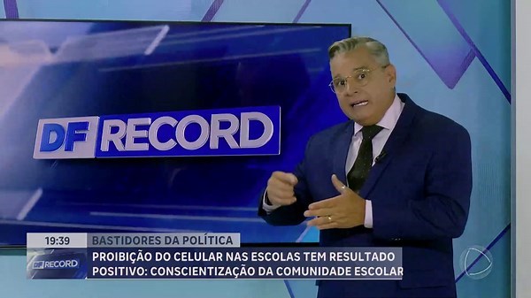 Proibição de celulares nas escolas públicas do DF tem resultado positivo, segundo autoridades
