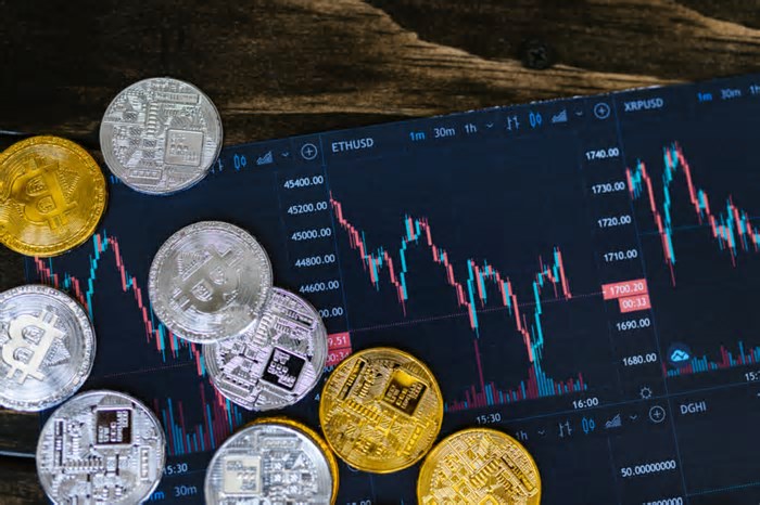 Bitcoin e criptomoedas em alta: especialistas apontam tendências para 2025
