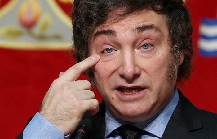 Entenda o “rug pull”, golpe de criptomoedas que abala Milei na Argentina