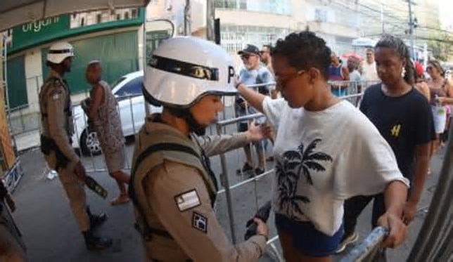 Portais de Abordagem reforçam segurança durante o Carnaval de Salvador
