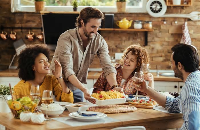 Hábitos na hora de preparar e fazer as refeições podem influenciar a saúde emocional