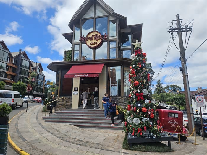 Hard Rock Hotel Gramado comemora recorde de resultados em confraternização na Heróis da Pizza